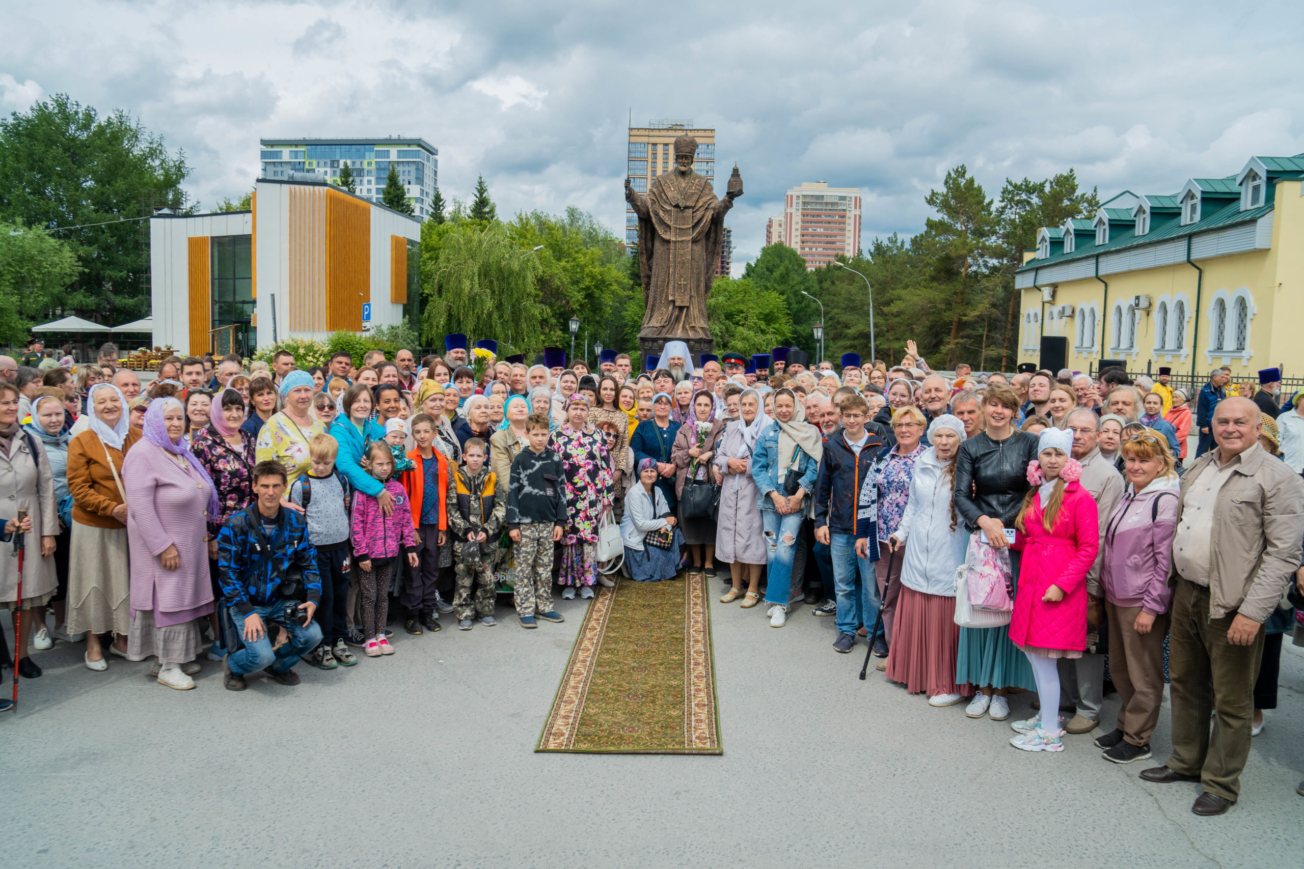 Вознесенский собор Новосибирск службы